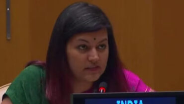 കശ്മീര് ഇന്ത്യയുടെ ആഭ്യന്തര കാര്യം, അതില് ഇടപെടരുതെന്ന് പാക്ക്  പ്രധാനമന്ത്രിയോട് ഇന്ത്യ