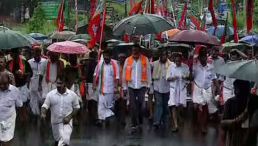 ‘ഇത് പാവങ്ങള്‍ക്കൊപ്പമുള്ള രാഷ്ട്രീയപ്രവര്‍ത്തനം’; കനത്ത മഴയിലും തുടര്‍ന്ന് സുരേഷ് ഗോപി നയിക്കുന്ന പദയാത്ര