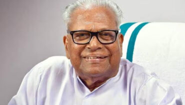 ആഗ്രഹിച്ചെങ്കിലും വോട്ട് ചെയ്യാനാകാതെ വിഎസ്