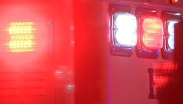 നവജാതശിശുവിനെ പലതവണ കുത്തി, കഴുത്തറുത്തു കൊന്നു; കൗമാരക്കാരിയായ അമ്മ അറസ്റ്റില്‍