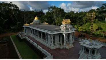തമിഴകത്തെ ഒരു പുരാതന ഗ്രാമക്ഷേത്രം അമേരിക്കയിൽ പുനർജനിച്ചിരിക്കുന്നു: ശുദ്ധം,ശാന്തം , സുന്ദരം ഇരൈവൻ കോവിൽ