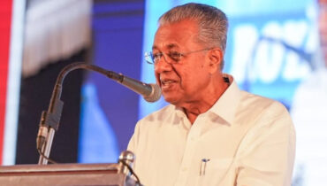 എണ്ണിയെണ്ണി പറഞ്ഞു; കേന്ദ്രമന്ത്രിക്കെതിരെ കണക്കുകൾ നിരത്തി മുഖ്യമന്ത്രി, ഔദാര്യം അല്ല ചോദിച്ചതെന്ന് പിണറായി