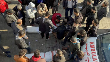 ഇസ്രായേല്‍ റെയ്ഡില്‍ ഗാസയിലെ ആശുപത്രിക്ക് വ്യാപക നാശനഷ്ടം, പരിക്കേറ്റവരെ ഒഴിപ്പിച്ചു, ആശുപത്രി ജീവനക്കാര്‍ തടവില്‍