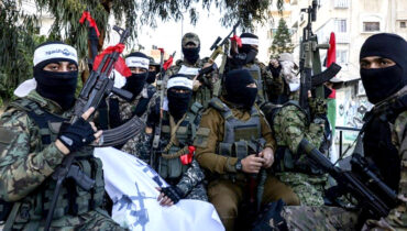 ‘ഒരു ബന്ദിയേയും ജീവനോടെ വിടില്ല…’ യുദ്ധം രൂക്ഷമാകുമ്പോള്‍ ഇസ്രായേലിന് ഹമാസ് മുന്നറിയിപ്പ്