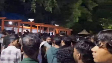 മാനവീയം വീഥിയില്‍ വീണ്ടും കൂട്ടത്തല്ല്; സിഗരറ്റ് വലിച്ച് ആള്‍ക്കൂട്ടത്തിലേക്ക് പുക ഊതിവിട്ടുവെന്ന് കാരണം