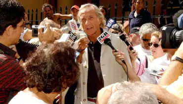 ജോൺ പിൽഗർ എന്ന ഇതിഹാസ പത്രപ്രവർത്തകൻ വിടവാങ്ങി