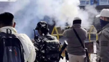 മണിപ്പൂരില്‍ സംഘര്‍ഷം തുടരുന്നു; അഞ്ച് പേര്‍ കൂടി കൊല്ലപ്പെട്ടു; മൂന്ന് ബിഎസ്എഫ് ജവാന്മാര്‍ക്ക് പരുക്കേറ്റു