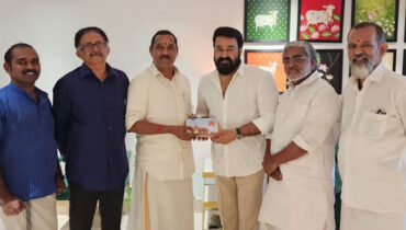 രാമക്ഷേത്ര പ്രതിഷ്ഠാ ചടങ്ങിലേക്ക് മോഹന്ലാലിന് ക്ഷണിച്ച് ആര്എസ്എസ്; ക്ഷണപത്രം നല്കി