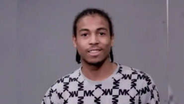 എട്ടുപേരുടെ മരണത്തിനിടയാക്കിയ ഷിക്കാഗോ വെടിവയ്പ്പ്: പ്രതി സ്വയം വെടിവെച്ച് മരിച്ചതായി പൊലീസ്