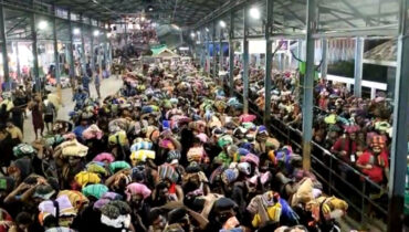 ശബരിമലയില്‍ തീര്‍ത്ഥാടകര്‍ക്ക് കൂടുതല്‍ നിയന്ത്രണം ; ഒരു ദിവസം 75,000 പേര്‍ക്ക് മാത്രം ദര്‍ശനം , ഇതുവരെ എത്തിയത് മൂന്ന് ലക്ഷത്തോളം ഭക്തര്‍