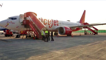 അലാസ്ക എയര്ലൈന്സ് അപകടം : ബോയിംഗ് 737-8 വിമാനങ്ങൾ പരിശോധിക്കാൻ ഇന്ത്യന് വിമാനക്കമ്പനികള്ക്ക് നിര്ദേശം
