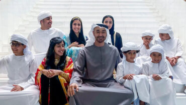 700 കാറുകള്‍, 4000 കോടിയുടെ കൊട്ടാരം, 8 ജെറ്റുകള്‍; ലോകത്തെ സമ്പന്ന രാജകുടുംബത്തിന്റെ വിശേഷങ്ങള്‍