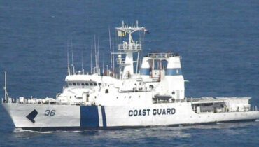 ‘നിങ്ങൾക്ക് പറ്റില്ലെങ്കിൽ ഞങ്ങൾ നടപ്പാക്കും’; കോസ്റ്റ് ഗാര്‍ഡ് കേസില്‍ കേന്ദ്രത്തോട് സുപ്രീംകോടതി