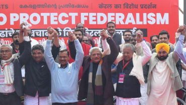 ‘മിസ്റ്റർ വിജയൻ വന്നത് കുടുംബത്തിലേക്ക് പണം ചോദിക്കാനല്ല’; കേരള മുഖ്യമന്ത്രിയെ പിന്തുണച്ച് അരവിന്ദ് കെജ്രിവാൾ