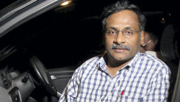 “ഞാൻ ജീവനോടെ ജയിലിൽ നിന്ന് പുറത്തുവന്നത് അത്ഭുതമാണ്”: പ്രൊഫസർ ജി.എൻ സായിബാബ