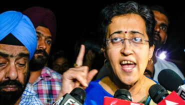 അരവിന്ദ് കെജ്രിവാളിന്റെ അറസ്റ്റ് : പ്രതിഷേധിച്ച മന്ത്രിമാരായ അതിഷിയും സൗരഭ് ഭരദ്വാജും ഉള്പ്പെടെ കസ്റ്റഡിയില്