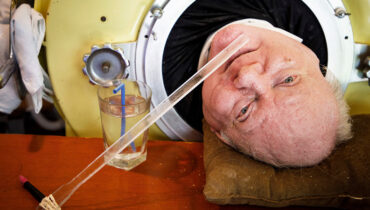 ഇരുമ്പ് ശ്വാസകോശവുമായി ജീവിച്ച ഡാലസിലെ ആ അത്ഭുത മനുഷ്യന്‍ വിടവാങ്ങി