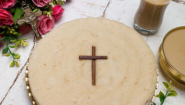 പെസഹ – പുളിപ്പില്ലാത്ത അപ്പത്തിന്റെ തിരുനാൾ:  ആചാരങ്ങളും അപ്പമുണ്ടാക്കുന്ന വിധവും