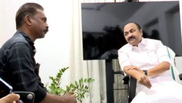 ഡീനെ ചോദ്യം ചെയ്യണം, അന്വേഷണം വൈകിയാല് ക്ലിഫ്ഹൗസിന് മുന്നില് സമരംചെയ്യുമെന്ന് സിദ്ധാര്ത്ഥന്റെ അച്ഛന്