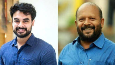ടൊവിനോയ്ക്കൊപ്പമുള്ള ചിത്രം: വി.എസ് സുനില്കുമാറിന് തിരഞ്ഞെടുപ്പ് കമ്മിഷന്റെ താക്കീത്