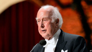 ലോകപ്രശസ്ത ഭൗതികശാസ്ത്രജ്ഞൻ പീറ്റർ ഹിഗ്സ് അന്തരിച്ചു