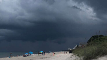 ഫ്ലോറിഡയില്‍ മോശം കാലാവസ്ഥ: ചൊവ്വാഴ്ച വരെ മഴ തുടരുമെന്ന് മുന്നറിയിപ്പ്