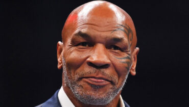 വിമാനയാത്രയ്ക്കിടെ അസുഖബാധിതനായ അമേരിക്കന്‍ ബോക്‌സര്‍ മൈക്ക് ടൈസന്റെ ആരോഗ്യനില തൃപ്തികരം