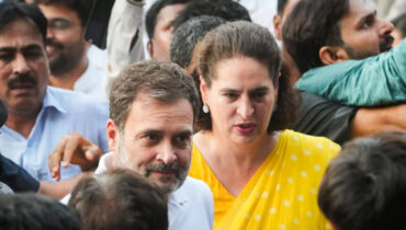 ‘നുണപ്രചാരണങ്ങൾക്കിടയിലും സത്യത്തിനായി പോരാടി’; രാഹുലിനെ പ്രശംസിച്ച് പ്രിയങ്കയുടെ വൈകാരിക കുറിപ്പ്