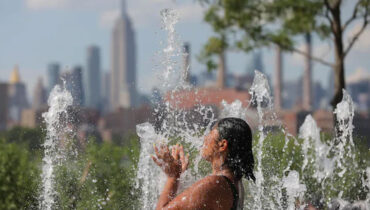 60 ദശലക്ഷത്തിലധികം അമേരിക്കക്കാര്‍ക്ക് ജാഗ്രതാ നിര്‍ദേശം; യു.എസ് ഉഷ്ണ തരംഗത്തിന്റെ പിടിയില്‍