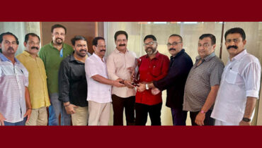 ബാബു കൃഷ്ണകലക്ക് പെന്‍ ഇന്ത്യാ പുരസ്‌കാരം നല്കി