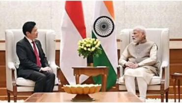 ബ്രൂണേ സുൽത്താനുമായുള്ള ചർച്ചക്ക് ശേഷം മോദി സിംഗപ്പൂരിലെത്തി, ഇന്ത്യൻ സമൂഹത്തിന്‍റെ വരവേൽപ്പ്; ഇനി നിർണായക ചർച്ചകൾ