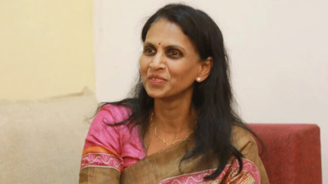 വട്ടിയൂർക്കാവ് സംഘർഷം: മുൻ ഡിജിപി ആർ. ശ്രീലേഖയെ പ്രതിയാക്കി പൊലീസ് റിപ്പോർട്ട്, കുരുക്കിയത് ”പോടാ പുല്ലേ പൊലീസേ…” വിളി