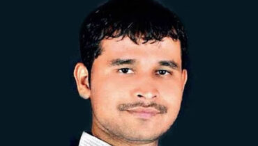 പൊലീസ് സ്റ്റേഷനു 100 മീറ്റര്‍ അകലെ പീഡനം; ഈ ക്രൂരനെ കണ്ടവരുണ്ടോ ?പുണെ പൊലീസ് തരും ഒരു ലക്ഷം രൂപ പാരിതോഷികം