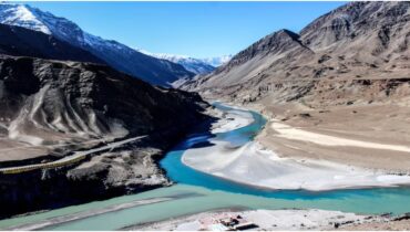 നടപടികൾ കടുപ്പിച്ച് ഇന്ത്യ, വിത്ത് ഇമ്മീഡിയറ്റ് എഫക്ട്; സിന്ധു നദീജല കരാർ മരവിപ്പിച്ച് ഇറക്കി