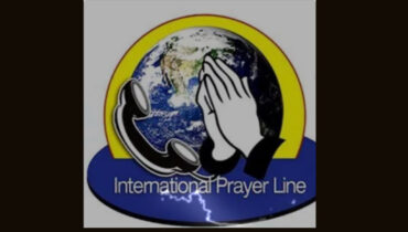 മാർപാപ്പയുടെ പാവന സ്മരണക്കു മുന്പിൽ ഐ പി എൽ ആദരാഞ്ജലികൾ അർപ്പിച്ചു