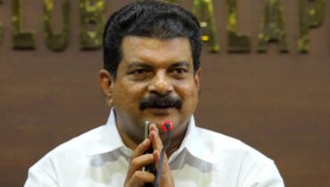 യുഡിഎഫ് കടുപ്പിച്ചതോടെ ‘ലാസ്റ്റ് ബസി’ൽ കയറാനൊരുങ്ങി അൻവർ, നിലപാടിൽ വിട്ടുവീഴ്ച്ച, മുന്നണിയിൽ എടുത്താൽ ആര്യടനെ അംഗീകരിക്കുന്നതിൽ പ്രശ്നമില്ല?