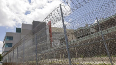 യുഎസിലെ ന്യൂ ഓർലിയൻസ് ജയിലിൽ നിന്ന് 10 തടവുകാർ രക്ഷപ്പെട്ടു, ഒരാൾ പിടിയിൽ, രക്ഷപ്പെട്ടത് കൊടുംകുറ്റവാളികൾ