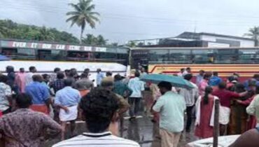കെഎസ്ആര്‍ടിസി ബസ്സും ടൂറിസ്റ്റ് ബസ്സും കൂട്ടിയിടിച്ച് അപകടം; നിരവധിപേര്‍ക്ക് പരിക്ക്