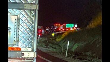 വെസ്റ്റ് വിര്‍ജീനിയ ഹൈവേയില്‍ മണ്ണിടിച്ചിലില്‍ ; ആയിരക്കണക്കിന് പേര്‍ കുടുങ്ങിക്കിടന്നത് എട്ടുമണിക്കൂറിലേറെ