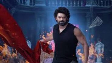 ബ്രഹ്‌മാണ്ഡ ഹൊറർ കോമഡി ചിത്രം; പ്രഭാസിന്റെ ദി രാജാ സാബിന്റെ ടീസർ പുറത്ത്