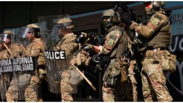 ഒടുവിൽ 700 മറൈനുകളെ ലോസ് ആഞ്ചൽസിൽ നിന്ന് പിൻവലിച്ച് ട്രംപ് ഭരണകൂടം; ഒരു മാസത്തോളം നീണ്ട വിന്യാസത്തിന് അവസാനം