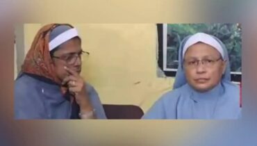 ഛത്തീസ്ഗഡിലെ കന്യാസ്ത്രീകളുടെ അറസ്റ്റ്; മതപരിവർത്തനം ആരോപിച്ച് ബജ്റംഗ് ദൾ പ്രവർത്തകർ ചോദ്യം ചെയ്യുന്നതിന്റെ ദൃശ്യങ്ങൾ പുറത്ത്
