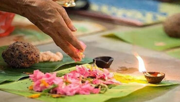 പിതൃപുണ്യം തേടി… ഇന്ന് കര്ക്കിടക വാവ് ബലി