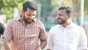 രാഹുൽ മാങ്കൂട്ടത്തിലിനെ മണ്ഡലത്തിൽ എത്തിക്കാൻ നീക്കവുമായി ഷാഫി; എ ​ഗ്രൂപ്പ് യോ​ഗം ചേർന്നു