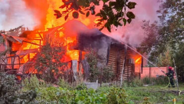 യുക്രെയ്‌നിലെ അമേരിക്കന്‍ ഫാക്ടറി ആക്രമിച്ചു ; റഷ്യ കനത്ത പ്രത്യാഘാതങ്ങള്‍ നേരിടേണ്ടിവരുമെന്ന് ട്രംപ്