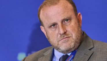 ട്രംപിൻ്റെ സ്റ്റേറ്റ് ഡിപ്പാർട്ട്‌മെൻ്റ് നോമിനി ‘മുക്കിയ ചരിത്രം’; വംശീയ പരാമർശങ്ങൾ അടങ്ങിയ ആയിരക്കണക്കിന് സോഷ്യൽ മീഡിയ പോസ്റ്റുകൾ പുറത്ത്