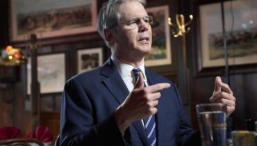 ഷാങ്ഹായ് ഉച്ചകോടിയിൽ റഷ്യൻ – ചൈനീസ് പ്രസിഡൻ്റുമാരുമായുള്ള മോദിയുടെ കൂടിക്കാഴ്ചയെ നിസ്സാരവത്കരിച്ച് സ്കോട്ട് ബെസെന്റ്