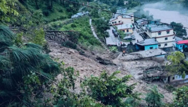 ഉത്തരാഖണ്ഡിലെ ചമോലി ജില്ലയില്‍ മേഘവിസ്‌ഫോടനം, 10 പേരെ കാണാതായി