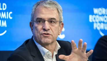 കീഴുദ്യോഗസ്ഥയുമായി രഹസ്യ ബന്ധം : സിഇഒയെ പുറത്താക്കി നെസ്ലെ, പടിയിറങ്ങിയത് കമ്പനിയെ നാലുപതിറ്റാണ്ടു നയിച്ച ലോറന്റ് ഫ്രീക്‌സി