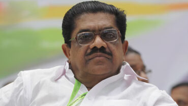 സുജിത്തിനോട് മുഖ്യമന്ത്രി മാപ്പ് പറയണം, കുറ്റക്കാരായ പൊലീസുകാരെ സര്‍വീസില്‍ നിന്നും പുറത്താക്കണം- വിഎം സുധീരന്‍